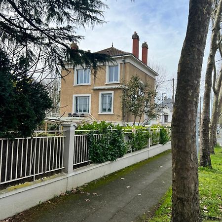 Le Grand Bedier Angers Bagian luar foto